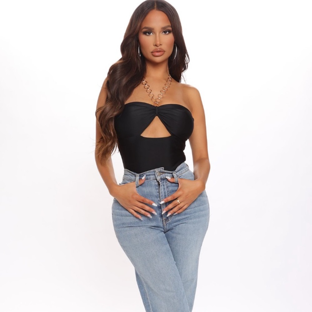 Chain On Top Halter Bodysuit.